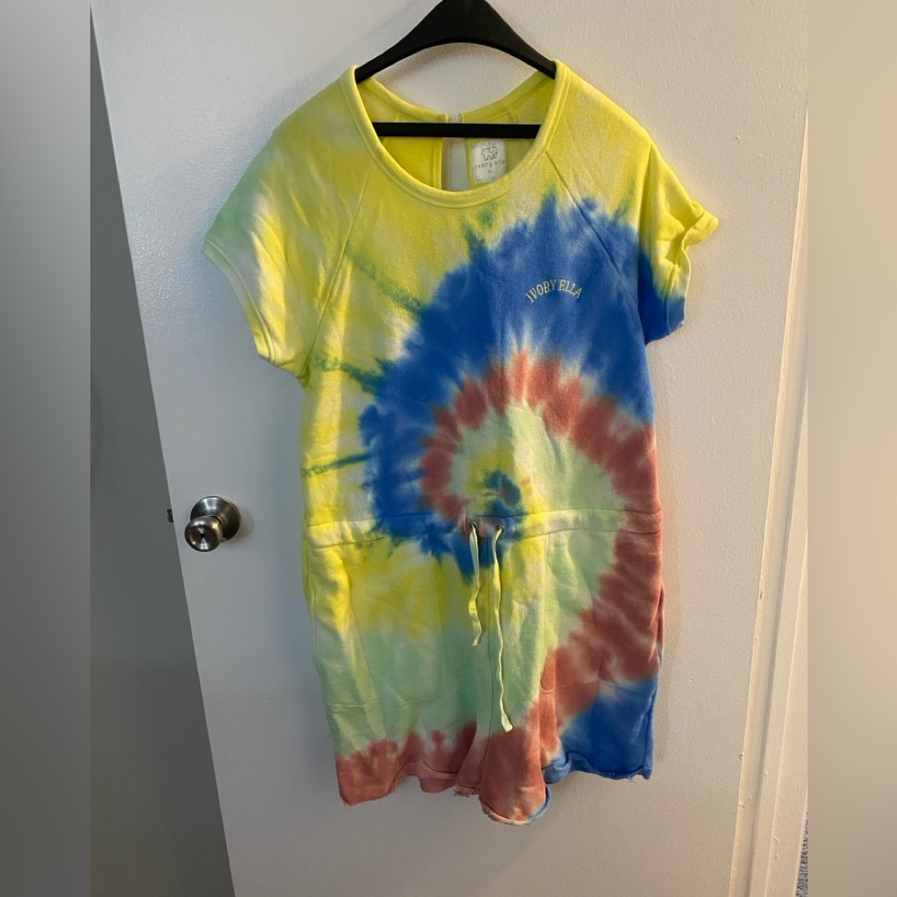 🍍IVORY ELLA ROMPER🍍POCKETS🍍SIZE XL